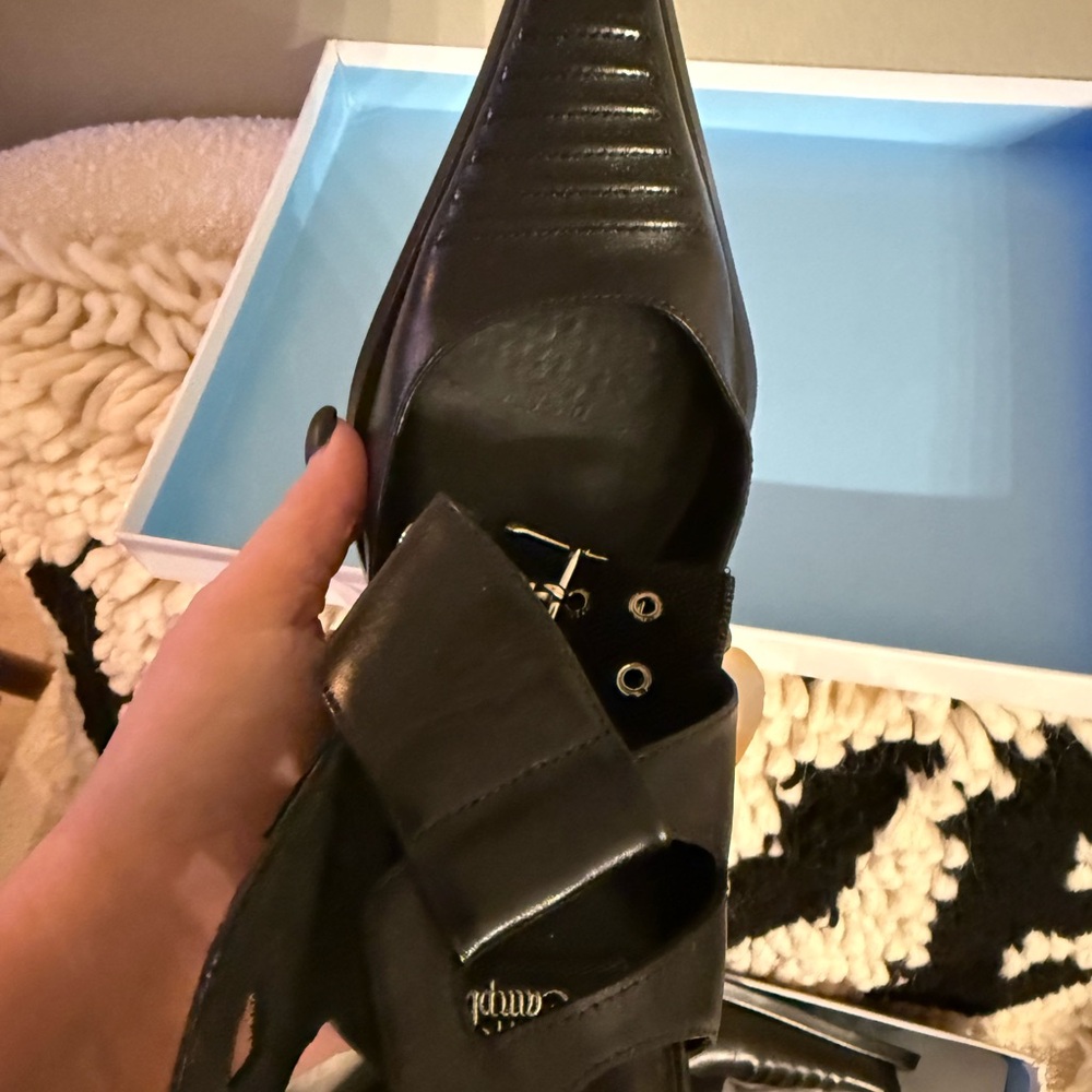 Presley Pointed Heels - Picture 5 of 9